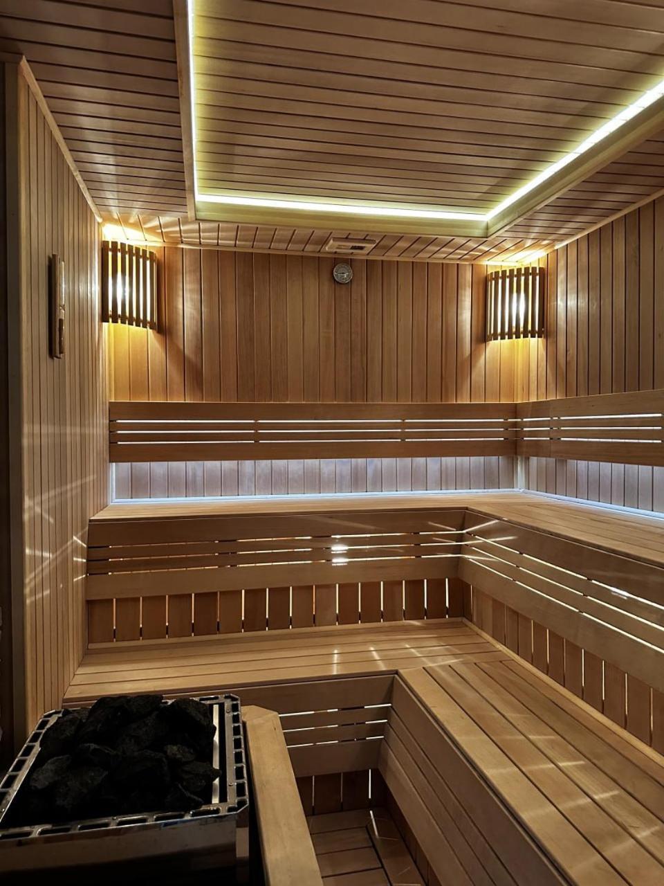 Ziyorat Luxury Hotel Fergana Kültér fotó
