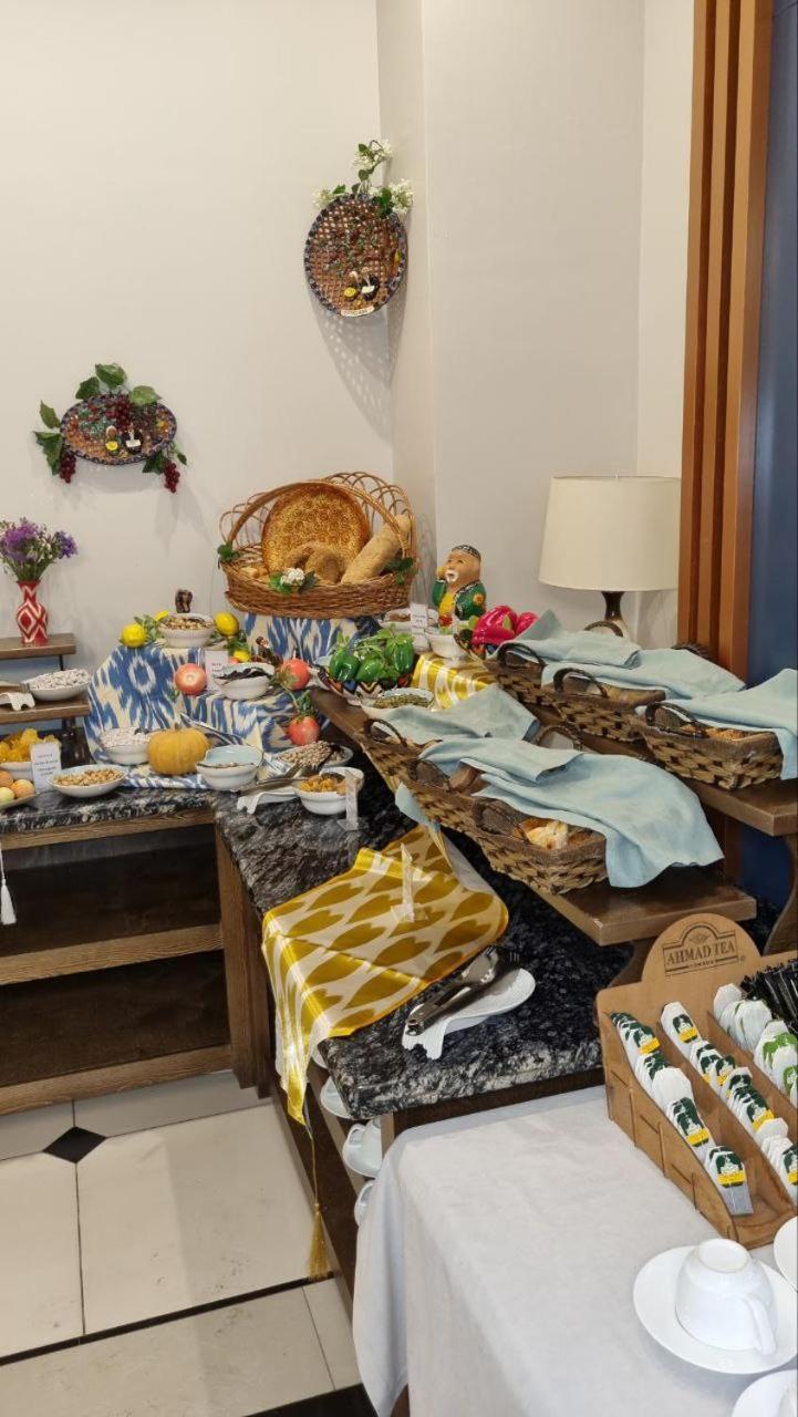 Ziyorat Luxury Hotel Fergana Kültér fotó