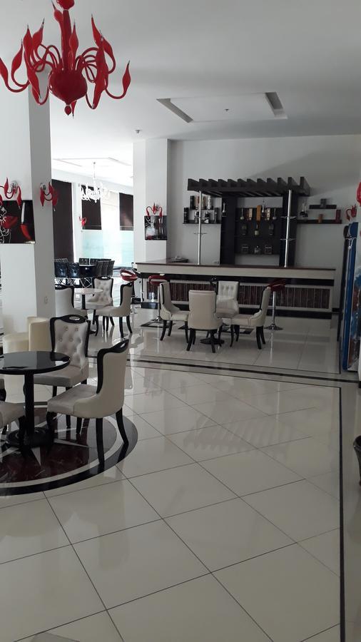 Ziyorat Luxury Hotel Fergana Kültér fotó