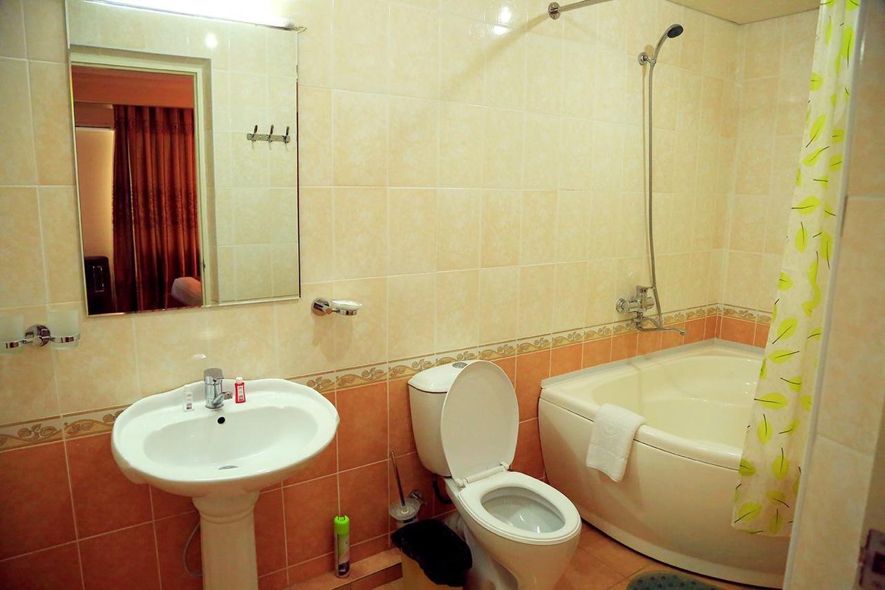 Ziyorat Luxury Hotel Fergana Kültér fotó